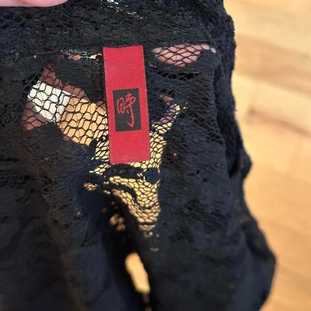 Chic Black Lace Button-Up Top - Picture 6 of 6